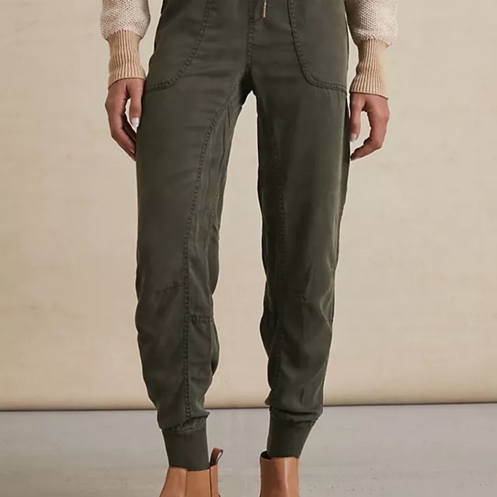 Pilcro Green Joggers size XS